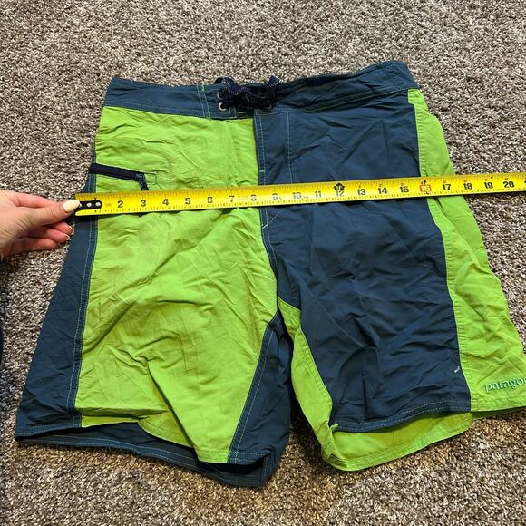 PATAGONIA Men's Minimalist Wavefarer Board Shorts Size 29 In Harlequin: Cilantro - Picture 4 of 8